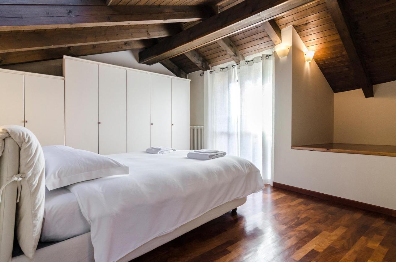 Flat 13: Elegante E Luminoso Con Terrazzo Privato Apartment Bologna Exterior photo