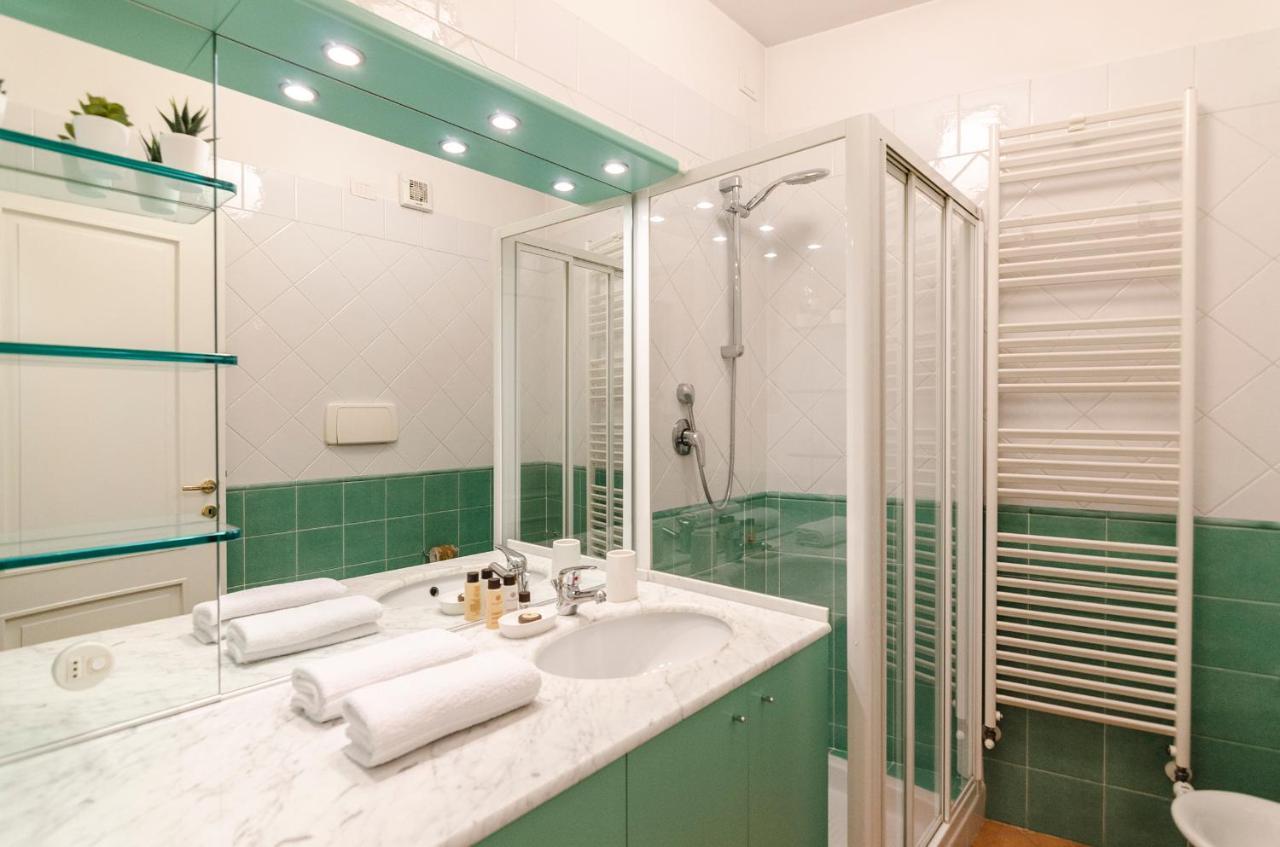Flat 13: Elegante E Luminoso Con Terrazzo Privato Apartment Bologna Exterior photo