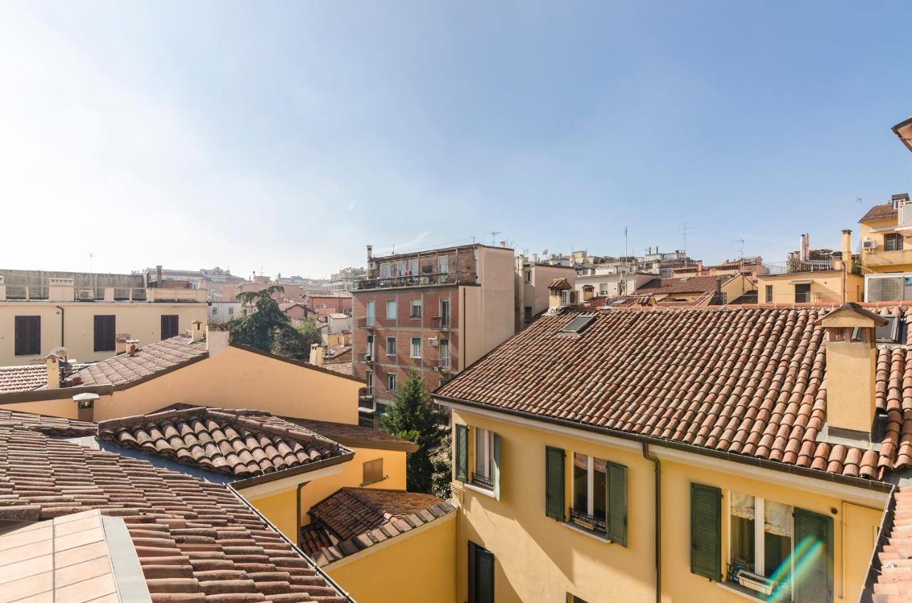 Flat 13: Elegante E Luminoso Con Terrazzo Privato Apartment Bologna Exterior photo